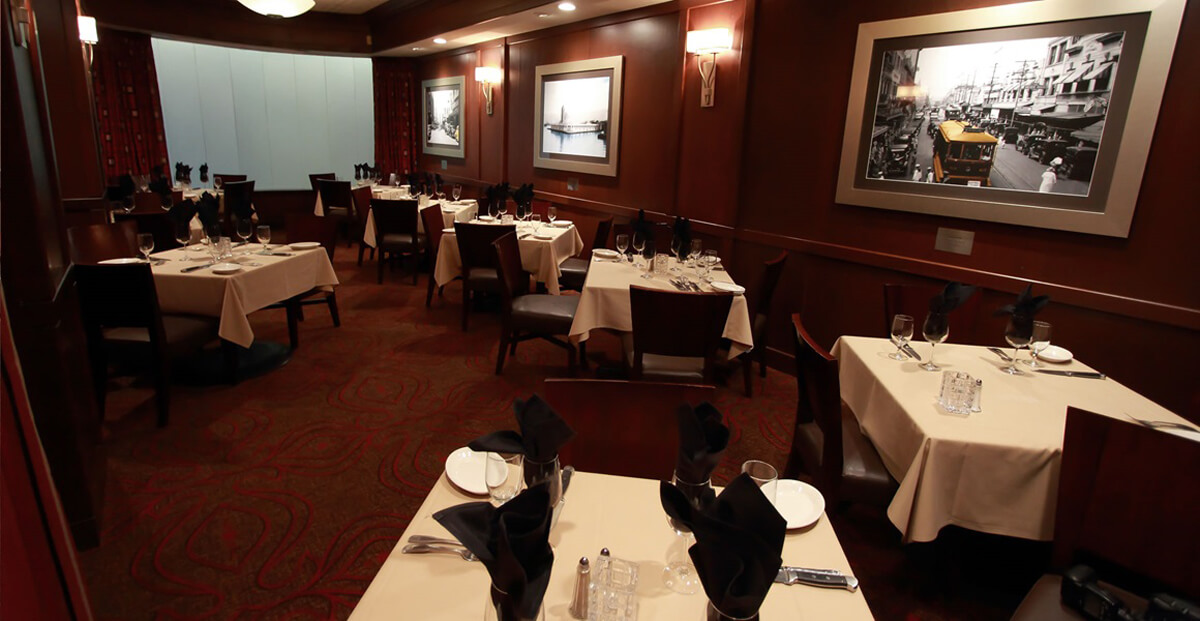 ルースズ･クリス･ステーキハウス ホノルル店 (ディナー&タンタラス夜景)