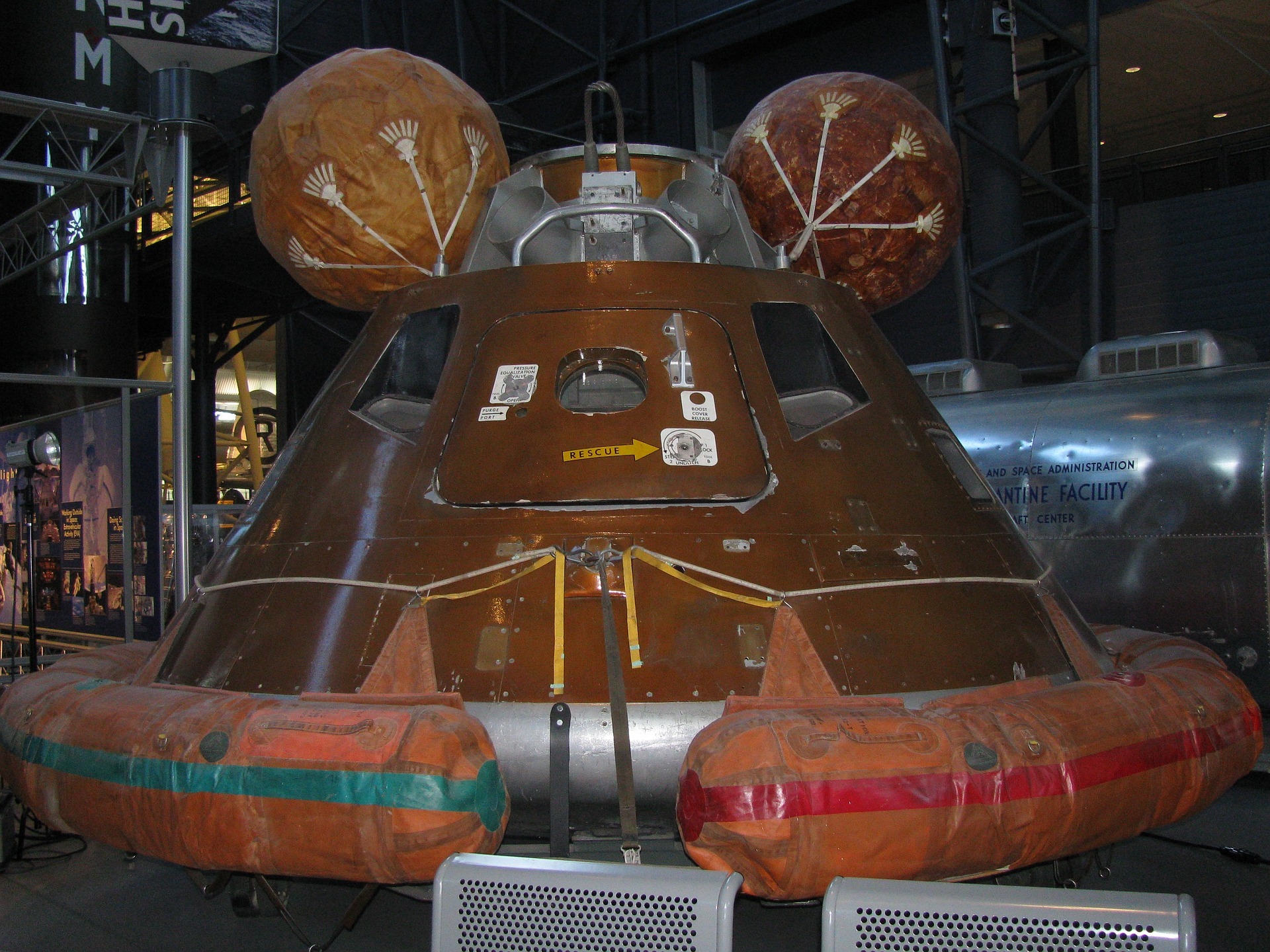 航空宇宙博物館(新館) 見学