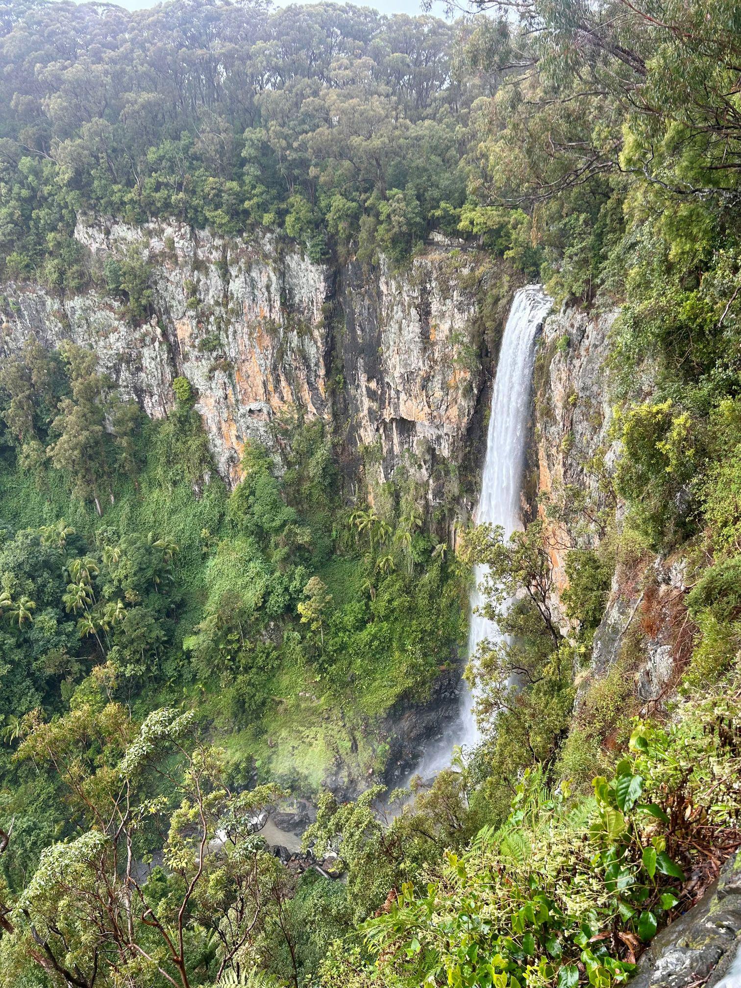 パーリングブルックフォールズ展望台からの眺め