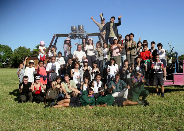 大満足の笑顔の参加者たち！！早起きは三文の徳ですよ！！