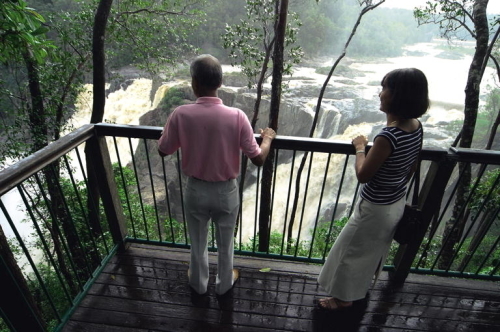 バロン滝が見られます