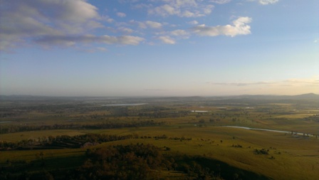 天気が良いとブリスベンの街もうっすらと。