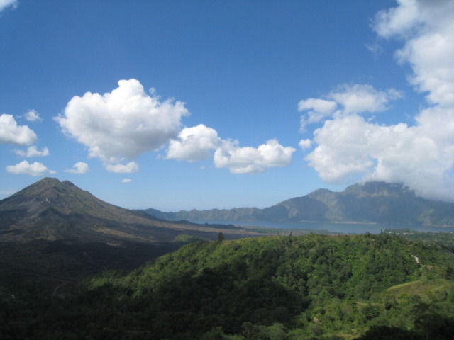 キンタマーニ高原