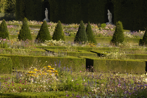 庭園の設計は天才造園家ル・ノートル
